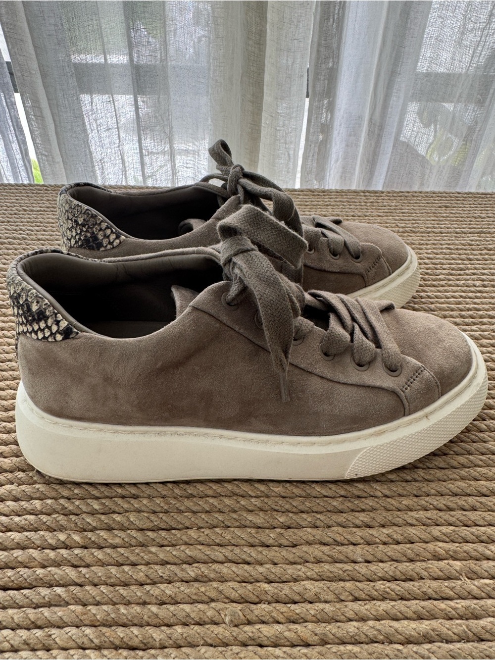 Vince Rhea Platform Sneaker - Picture 1 of 4